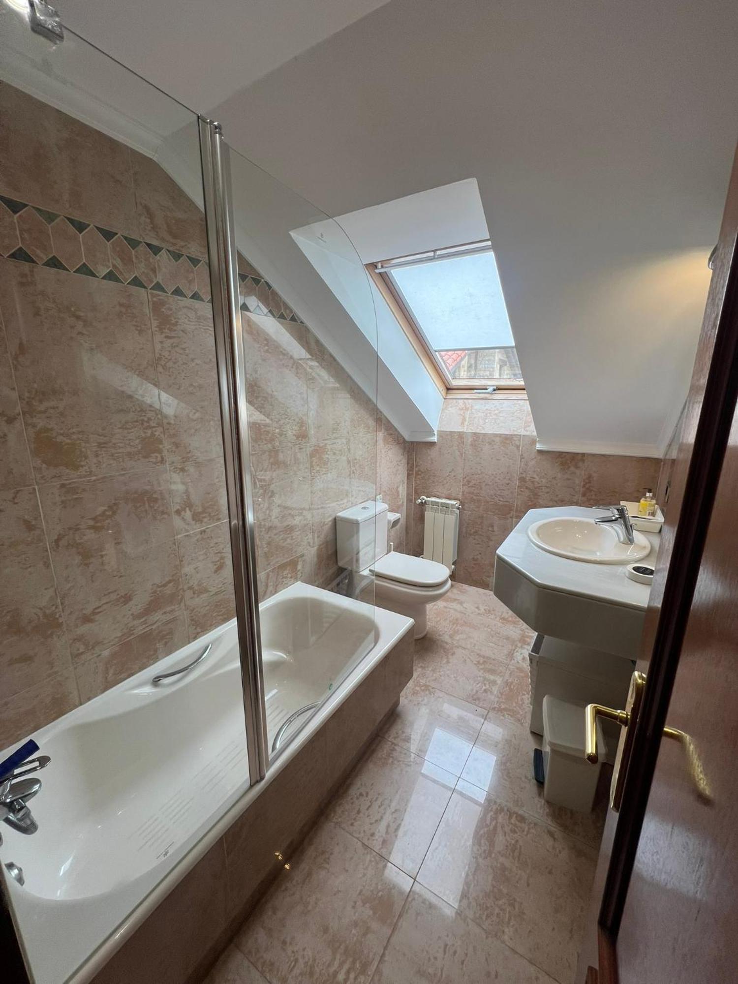 Gestiona2R- Casa Grande En El Centro De Llanes Villa Ngoại thất bức ảnh