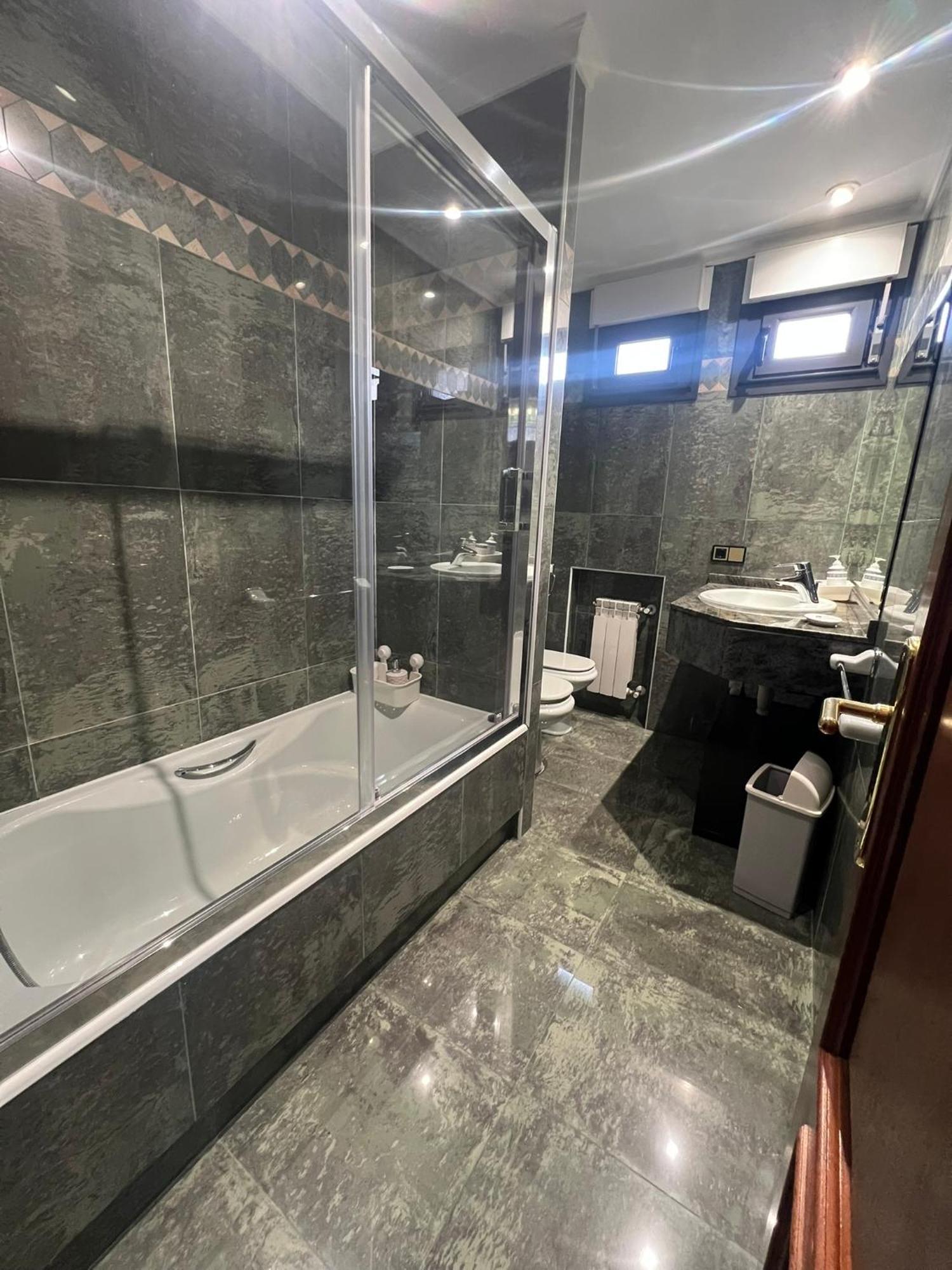 Gestiona2R- Casa Grande En El Centro De Llanes Villa Ngoại thất bức ảnh